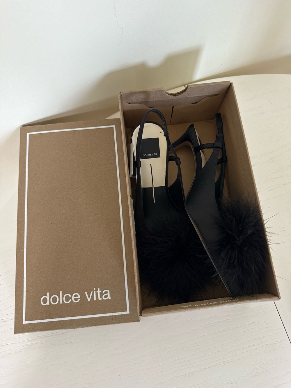 Dolce Vita Black Marabou Pointed Slingback Heels Size 7 NWT - Picture 8 of 8